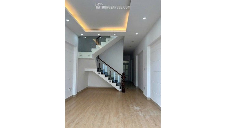 Bán gấp nhà riêng 62m2, 2PN, 2WC ,HXH ở Nguyễn Duy Trinh, Q2- Chỉ 6,8 tỷ